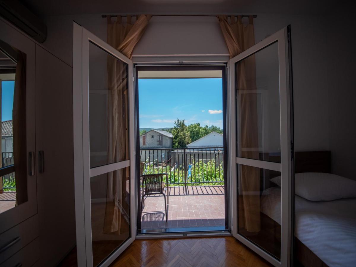 Apartments Zora 塞利讷 外观 照片